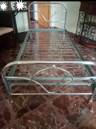 2 Camas Metálicas 1.90x0.90