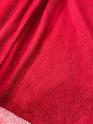 Vestido largo rojo tul y encaje
