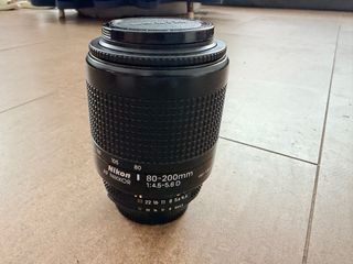 Cámara Nikon D3200 + 3 objetivos