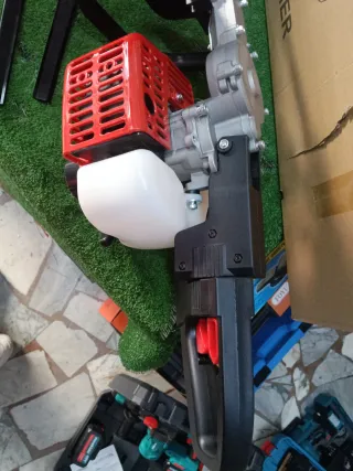 Tagliasiepe a scoppio Stagluck HT230