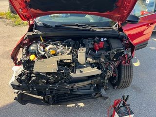Mitsubishi Grandis 2025 accidentado