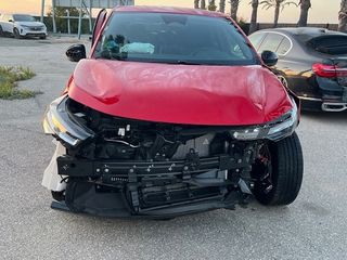 Mitsubishi Grandis 2025 accidentado