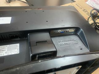 2 Monitores LG y 1 Paskart se an usado 2 horas