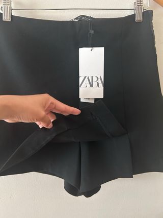 Falda pantalón Zara con abertura