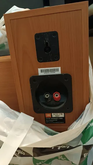 Amplificador Home Cinema Onkyo TX-SR601E + JBL