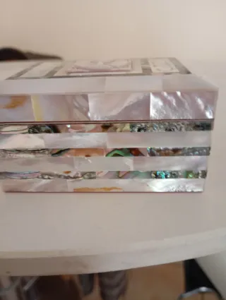 Caja joyero nacar y abulón tallado