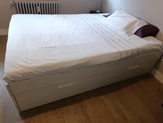 Cama con 4 cajones, somier y colchón