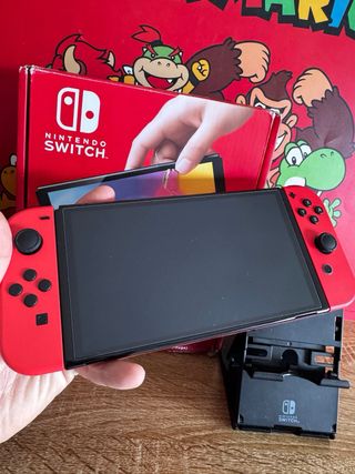 Nintendo Switch OLED Edición Mario Roja + obsequio
