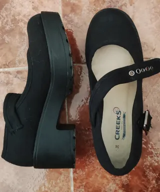 Zapatos Creeks Merceditas T. 36 Negros plataforma