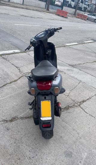 Yamaha Neos
