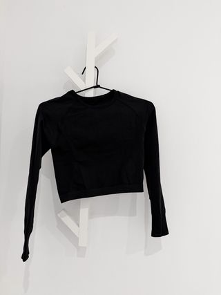 MyProtein Crop Top Manga Larga Negro