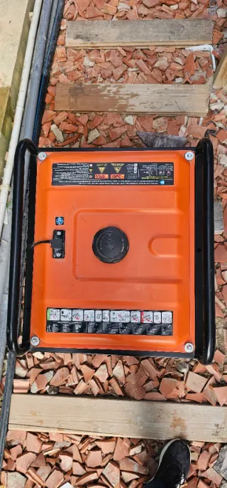 Generador Eléctrico Genergy Creta Sol 7500W Invert