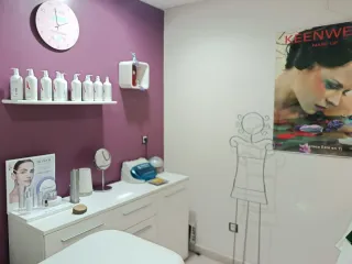 TRASPASO CENTRO DE ESTÉTICA TOTALMENTE EQUIPADO