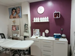 TRASPASO CENTRO DE ESTÉTICA TOTALMENTE EQUIPADO