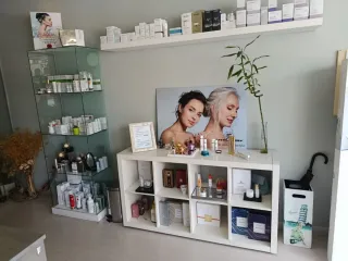 TRASPASO CENTRO DE ESTÉTICA TOTALMENTE EQUIPADO