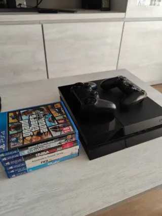 PS4 Negra 500GB + 2 Mandos