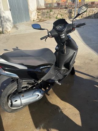 Kymco Agility City 125cc Scooter