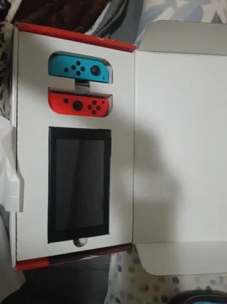 Nintendo Switch Azul y Rojo