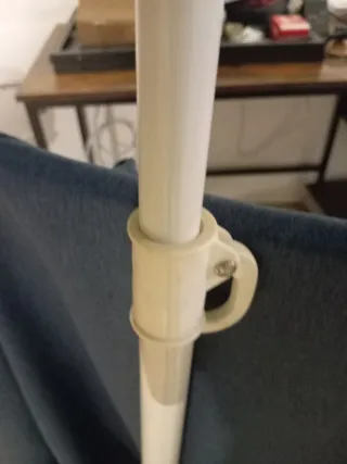Due ombrelloni in vendita