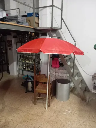 Due ombrelloni in vendita