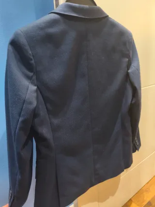Traje comunión T.9-10 Marca Tizzas