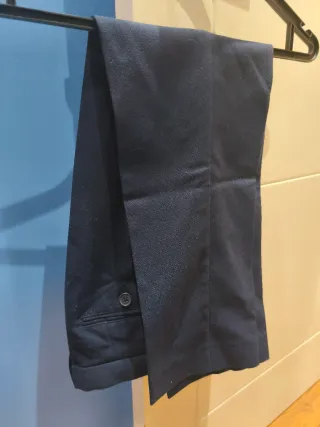 Traje comunión T.9-10 Marca Tizzas