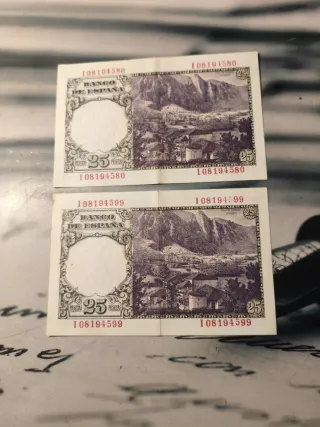 2 Billetes 25 Pesetas España 1946