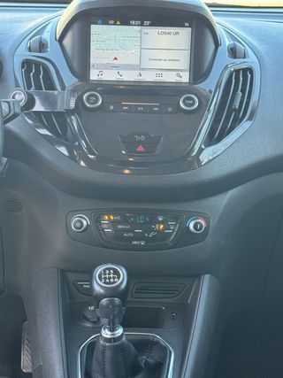 Ford E-Tourneo Courier 2019 titanium 1.0 ecoboost