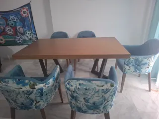 Sillas nórdicas tapizadas florales