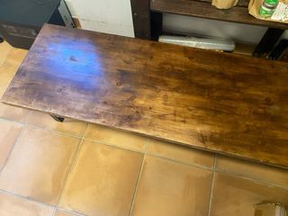 Mesa auxiliar larga madera y metal