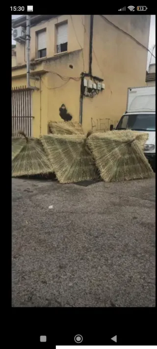 Reparación y construcción de sombrillas