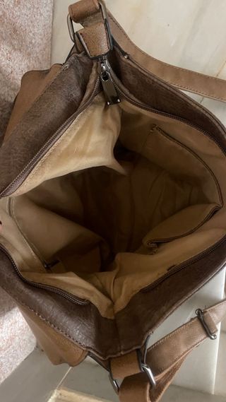 Bolso de cuero marrón bandolera