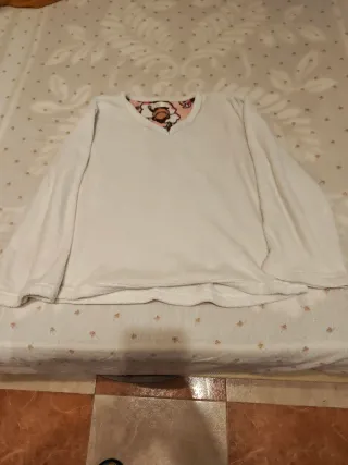 Pijama blanco con estampado interior