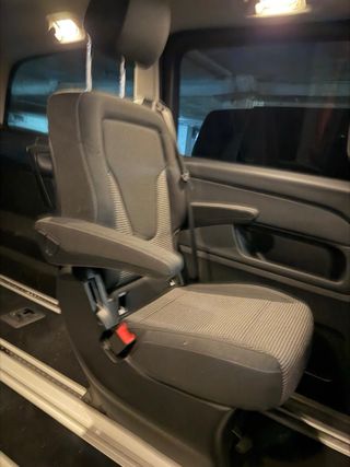 Asientos mercedes V clase nuevo tengo 4-2/2