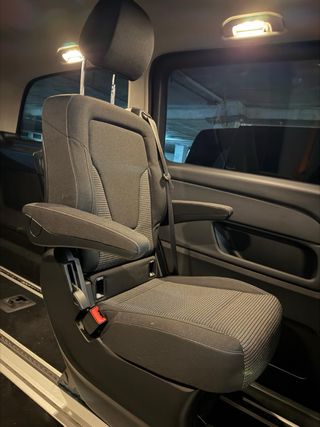 Asientos mercedes V clase nuevo tengo 4-2/2