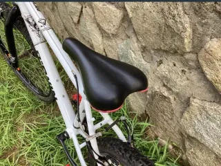 Bicicleta Rockrider 24 Blanca