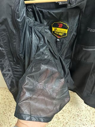 Chaqueta de moto negra DEGENO
