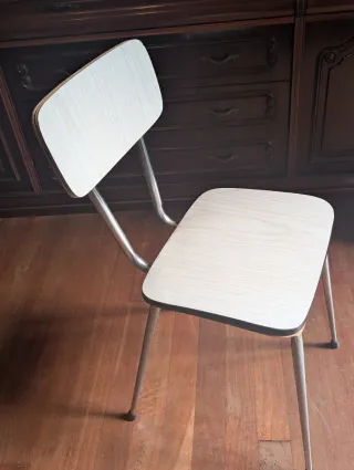 Silla madera y metal