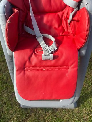 Trona Chicco Polly Magic Roja