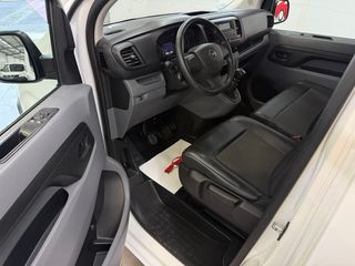 Opel Vivaro 1.5BHDi 102CV talla M 2022