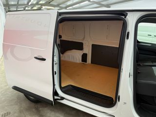 Opel Vivaro 1.5BHDi 102CV talla M 2022