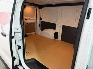 Opel Vivaro 1.5BHDi 102CV talla M 2022