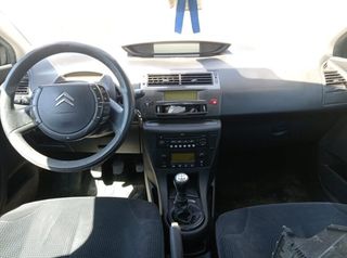 Colector admisión citroen 9657539680 c4 101119