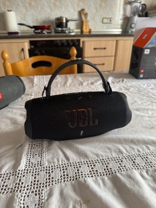 JBL Charge 6 NUEVO + CAJA