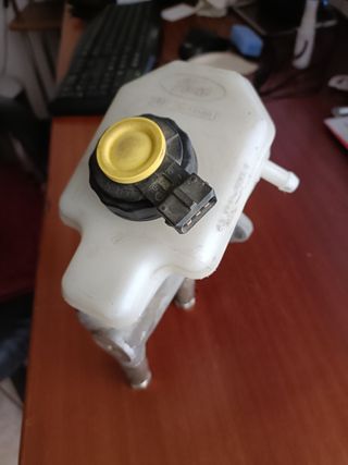 Bomba Central Travões Ford Fiesta V