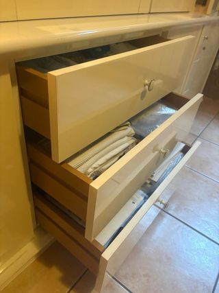 Vetrinetta con specchiera e luci