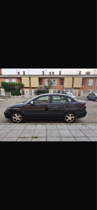 SEAT Cordoba 2004