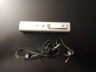 Radio FM tascabile auto scan