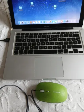 Apple MacBook 5.1