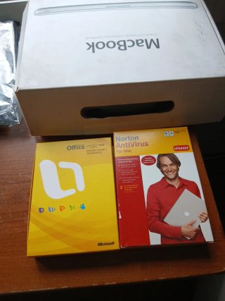 Apple MacBook 5.1